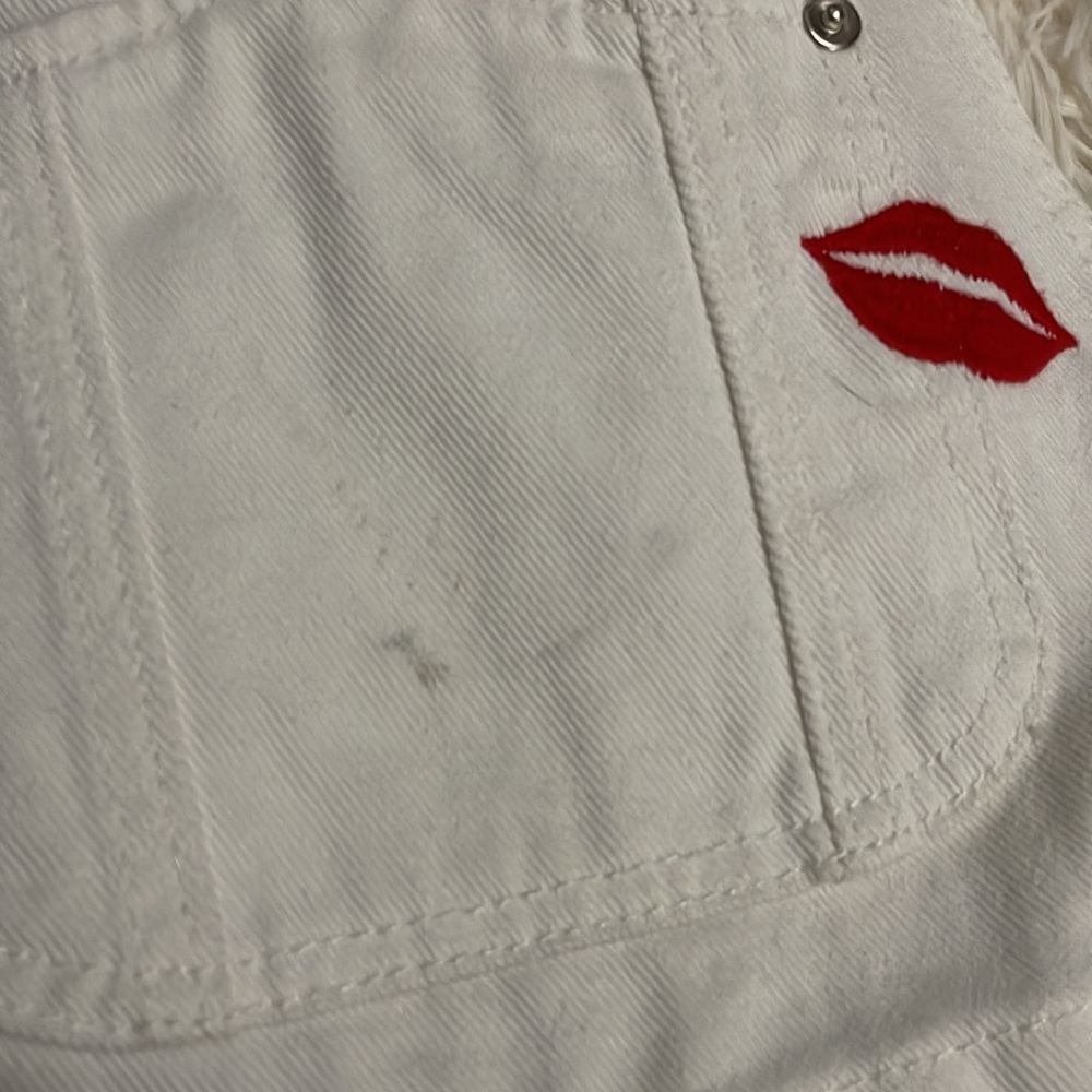 Valentines Day shortalls ❤️💋 - Picture 4 of 5